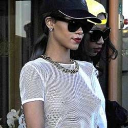 rihanna nipples