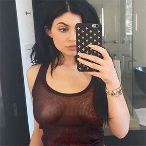 kylie jenner loves big black cocks